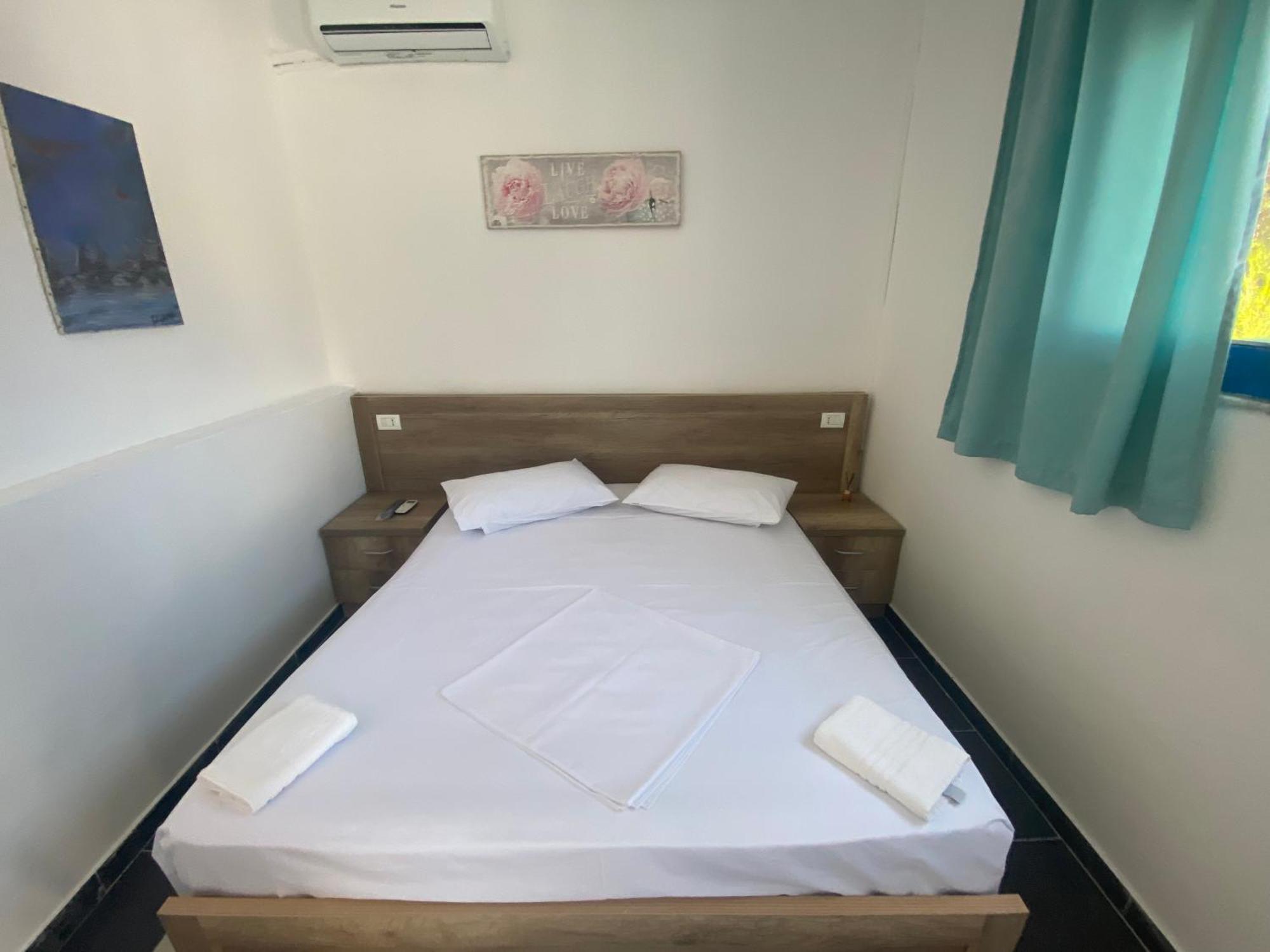 Tramonto Hotel دراس الغرفة الصورة