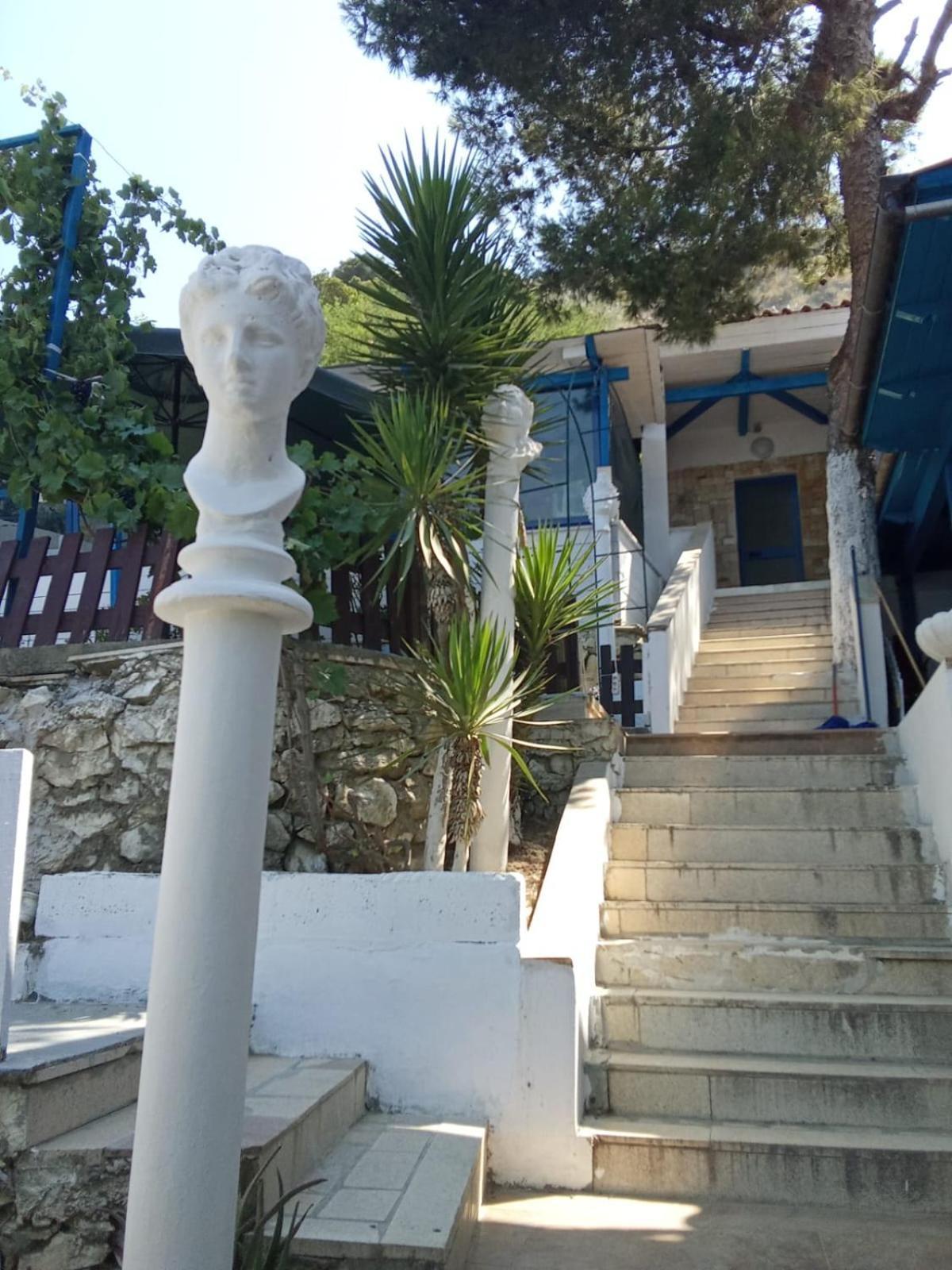 Tramonto Hotel دراس المظهر الخارجي الصورة