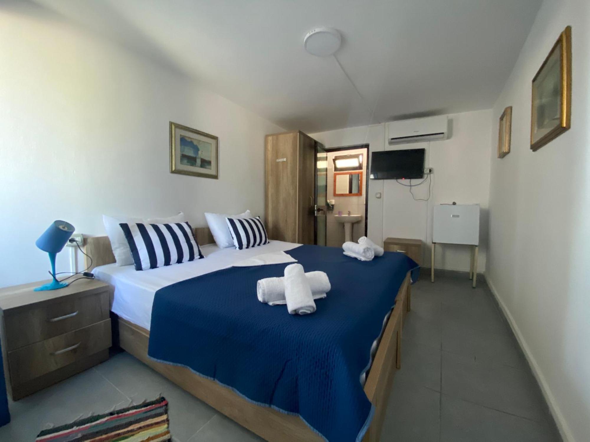 Tramonto Hotel دراس المظهر الخارجي الصورة