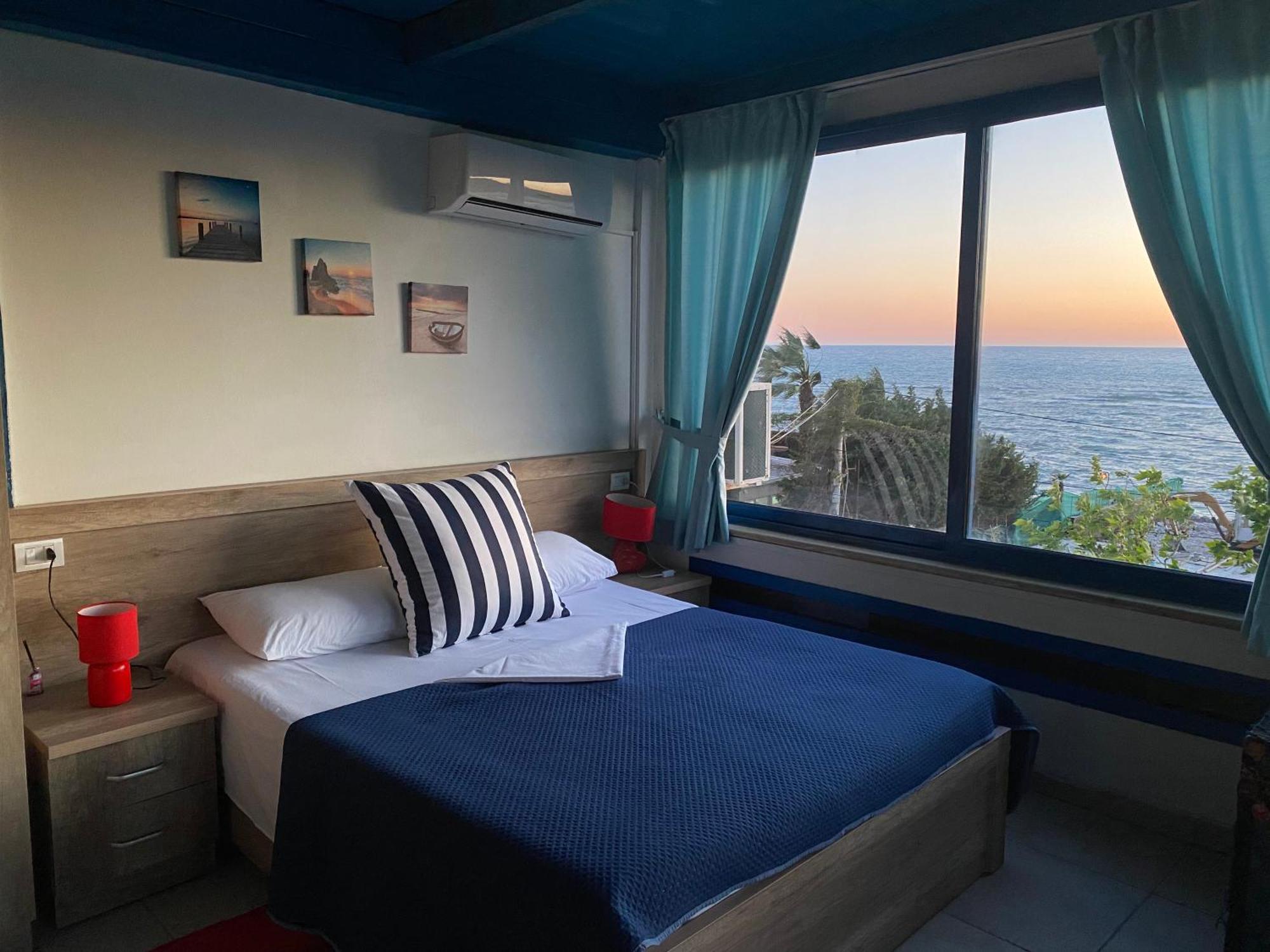Tramonto Hotel دراس الغرفة الصورة