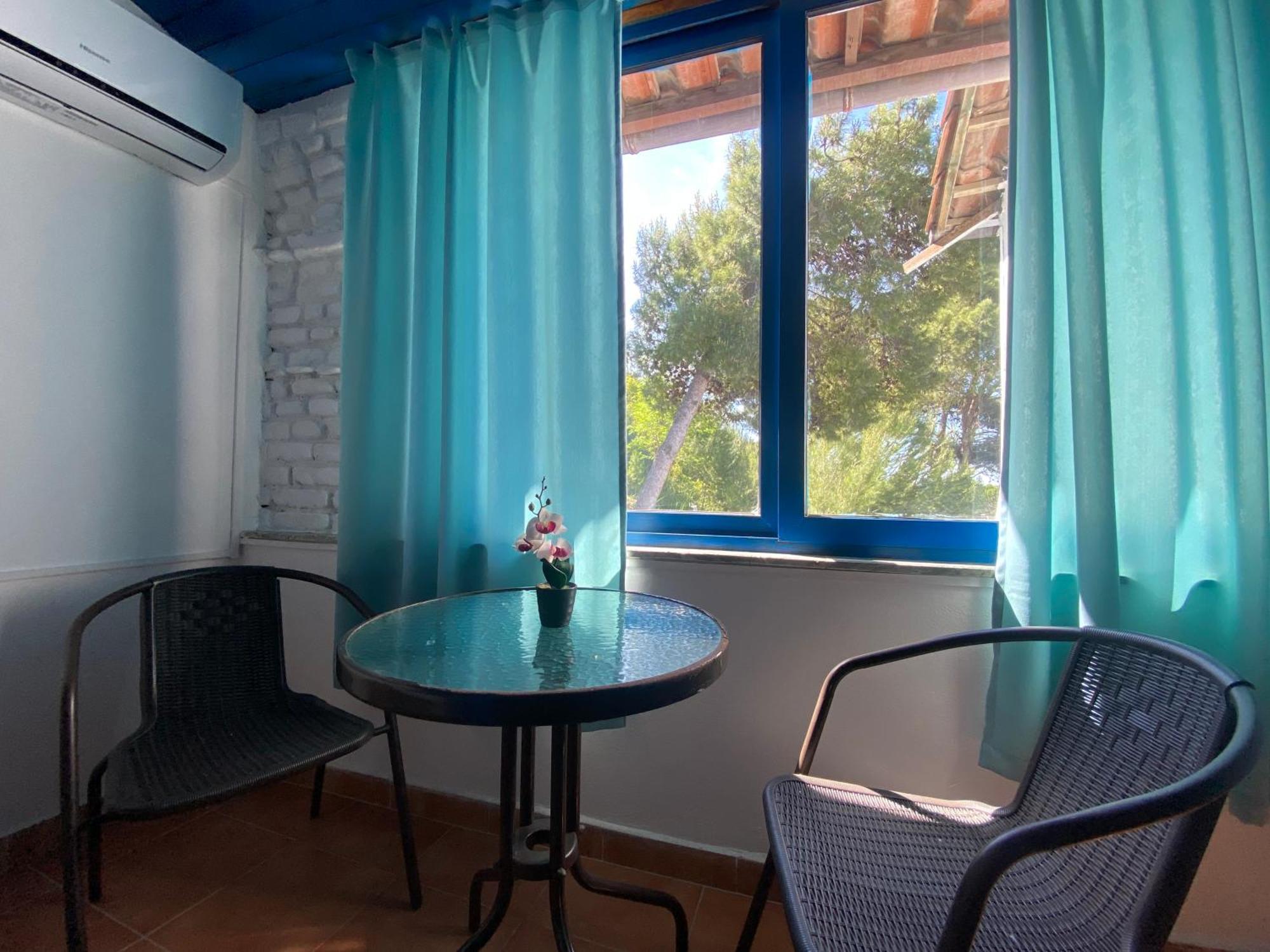 Tramonto Hotel دراس الغرفة الصورة