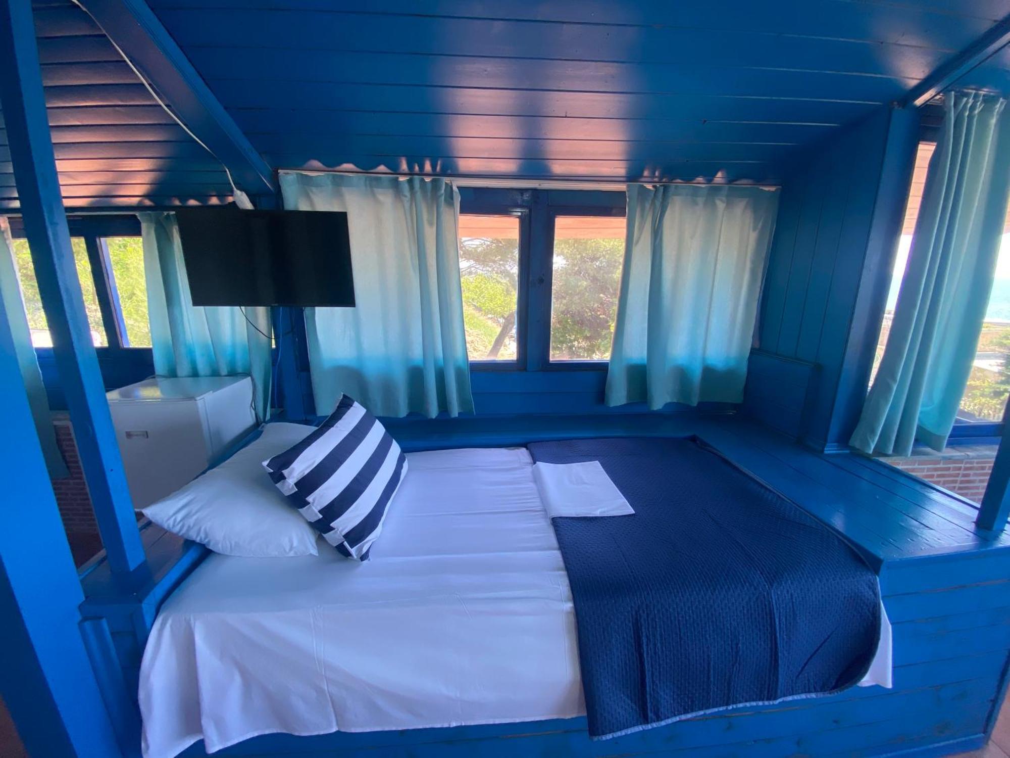 Tramonto Hotel دراس الغرفة الصورة